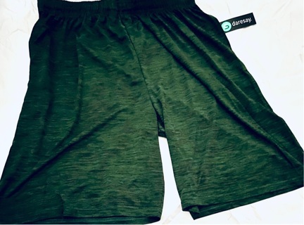 New: Sweat Wicking, Dry-Fit Shorts Size 3x w/Elastic Waistband & Side Pockets