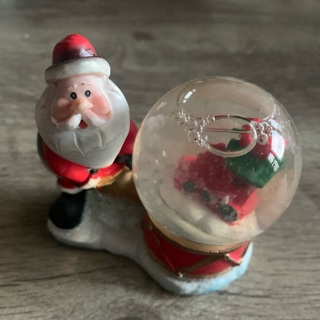 Santa Clause Snow globe Preowned 