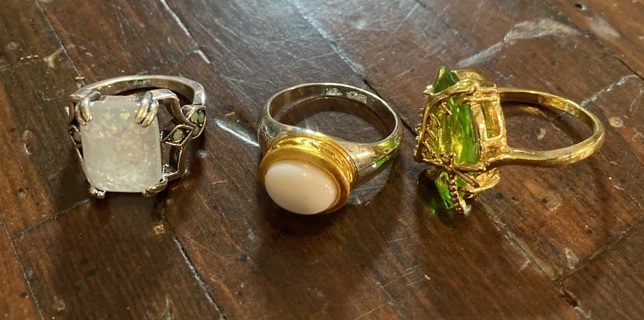3 Rings Jewelry Beautiful Gold/Silver Tone, Faux Opal and Peridot White