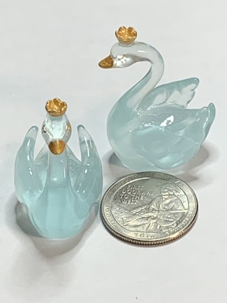 SWANS WITH CROWNS~#2~BLUE~SET OF 2 SWANS~GLOW IN THE DARK~FREE SHIPPING!