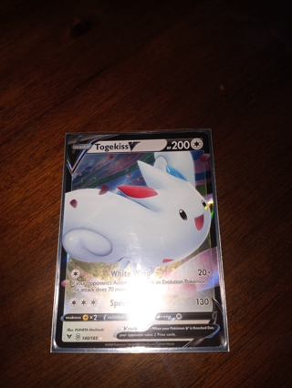 Togekiss V Pokemon Card