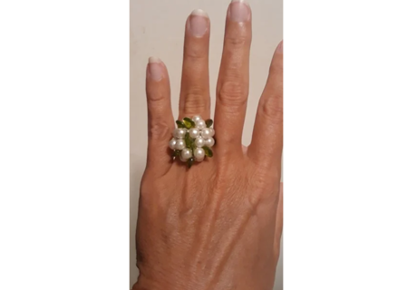 Vintage Ring with Pearls & Leaves, size 7