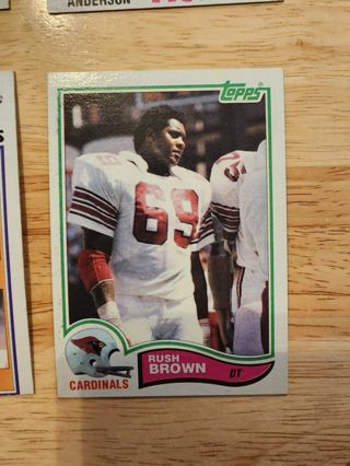 82 Topps Rush Brown #466