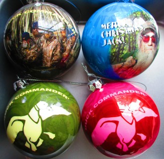 Christmas in July - 4 Duck Dynasty Shrunk Wrap Plastic Ornaments