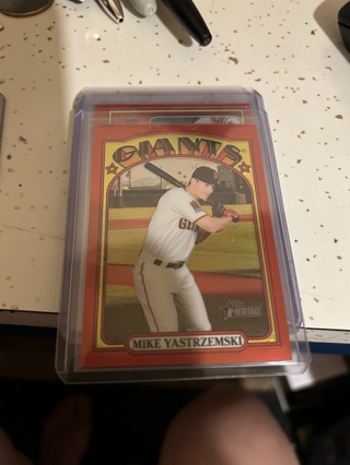 2022 heritage red chrome 305/372 mike yastrzemski