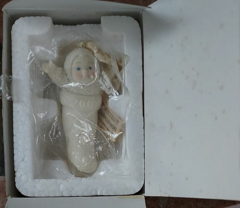 Free: RETIRED Department 56 Snowbabies "Baby In My Stocking" 2002 Christmas Tree Ornament