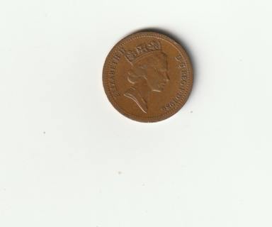 1986 Elizabeth One Penny Coin 