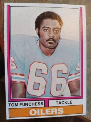 1974 TOPPS TOM FUNCHESS HOUSTON OILERS FOOTBALL CARD# 527