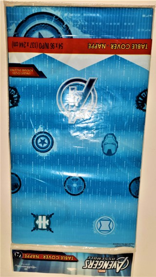 Hallmark Marvel AVENGERS Table Cover - size 54" x 96" - New/sealed unused