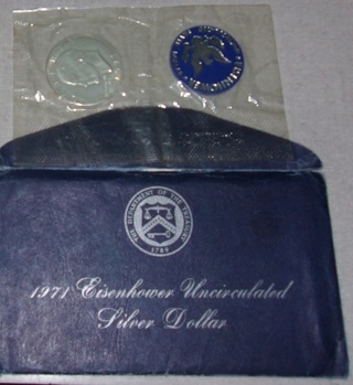 1971 Eisenhower 40% Silver Dollar In Blue Envelope 