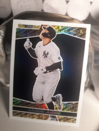 2021 Aaron Judge Topps Black Gold Chrome WITH TRACKING