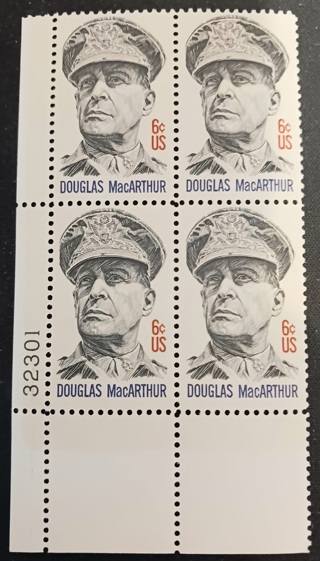 NICE MNH STAMP BLOCK