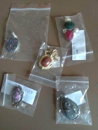 Lot Pendants without Chains  NOS