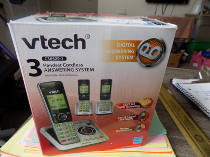 VTECH  3 Handsets Cordless Answering System NIB with Caller ID/Call waiting