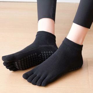 Women Men Grippy Yoga Crew Socks with Grippers Solid Color 5 Toe Separator Non Slip Sticky Hosiery