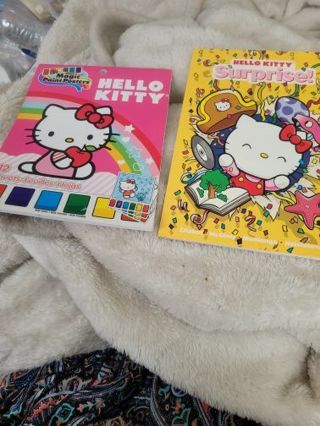 HELLO KITTY SURPRISE! BOOK AND MAGIC PAINT POSTERS BOOK VERY GOOD!