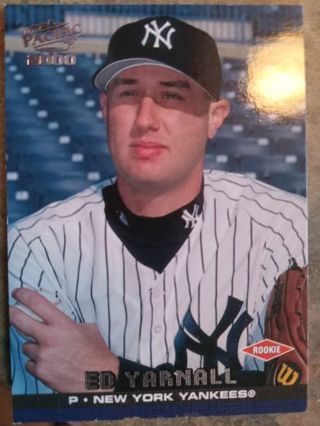 2000 PACIFIC ROOKIE ED YARNALL NEW YORK YANKEES BASEBALL CARD# 305