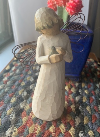 Willow Tree “Angel of Healing” in Excellent Used Condition 