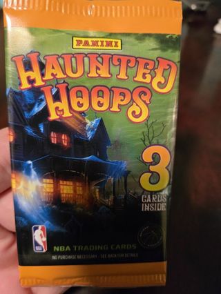 2023 2024 haunted Hoops panini. 3 cards