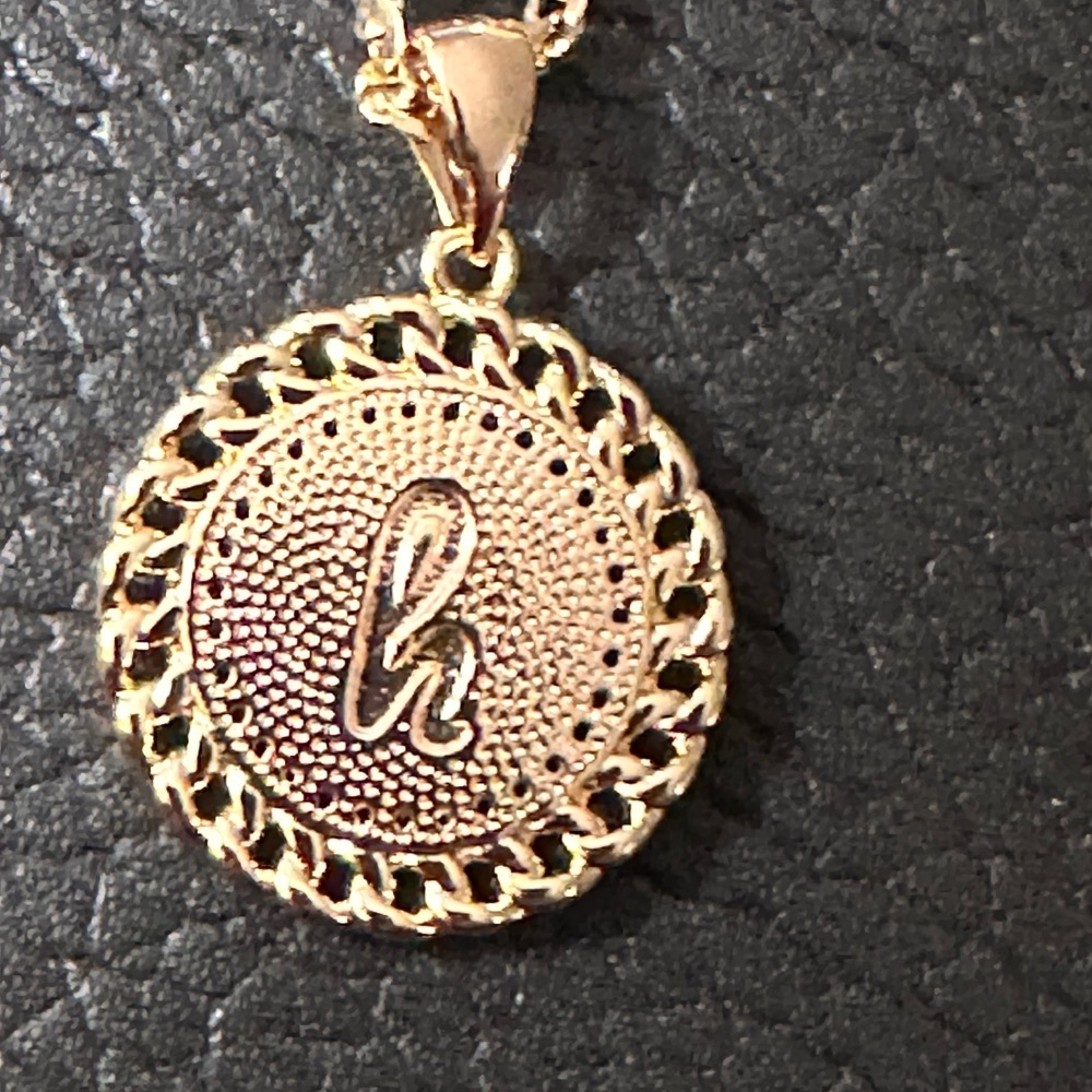 FREE: Initial H necklace new