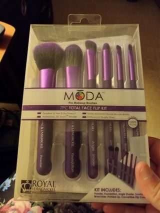 Makeup Brush Set