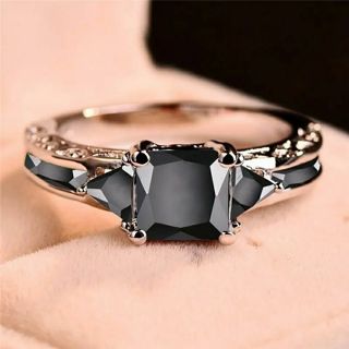 Black zircon stones wedding ring