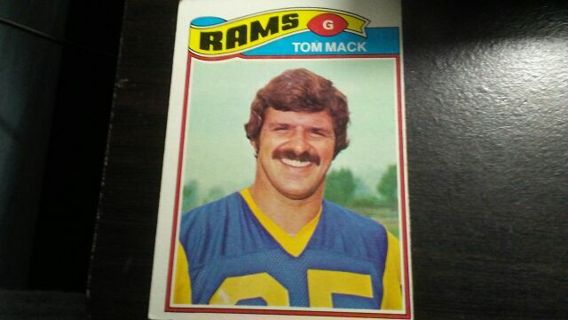 1977 TOPPS TOM MACK RAMS FOOTBALL CARD# 265