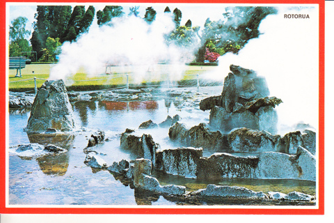 Vintage Postcard Rotorua Government Gardens, New Zealand