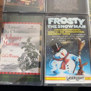 5ct Xmas Christmas cassette tapes  