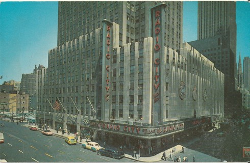 Vintage Unused Postcard: GIN: Radio City Music Hall, NYC, NY