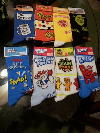 8 new pair mens crew socks