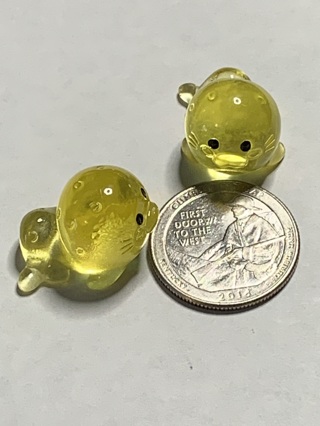 SEALS~#2~YELLOW~SET OF 2~GLOW IN THE DARK~FREE SHIPPING!