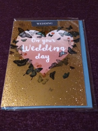 Wedding Card - Heart On Gold
