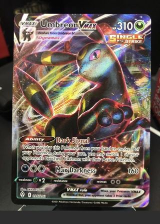 NM Umbreon VMAX Textured Full Art Pokemon card TCG