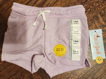NEW - Cat & Jack - Girls shorts - size 18 months
