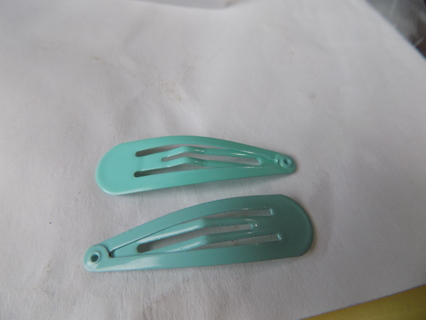 Pair of metal hair clips # 37 mint green