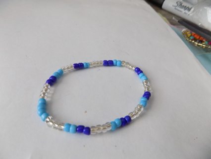 Bracelet E beads dark blue, light blue and clear