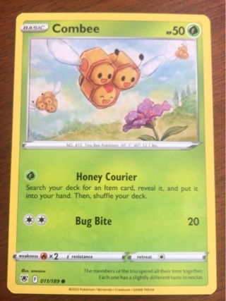 Pokemon Trading Card - Combee