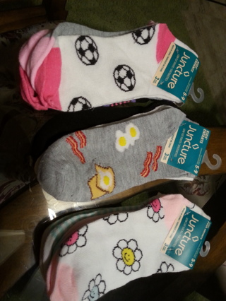 9 pair girls socks