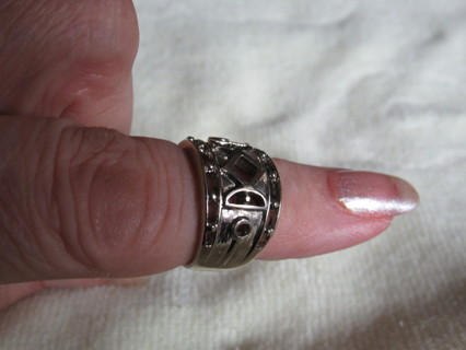 RING SIZE 6