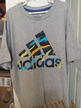 Boys Adidas T-Shirt size 14/16
