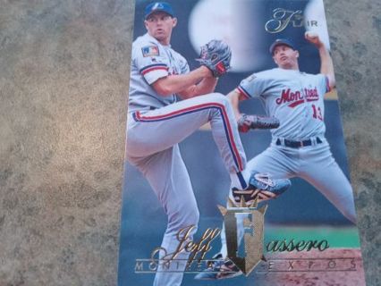 1994 FLAIR JEFF FASSERO MONTREAL EXPOS BASEBALL CARD# 401