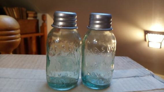 SET (2) ANTIQUE MASONS JAR. BLUE GREEN COLORED GLASS SALT AND PEPPER SHAKERS.