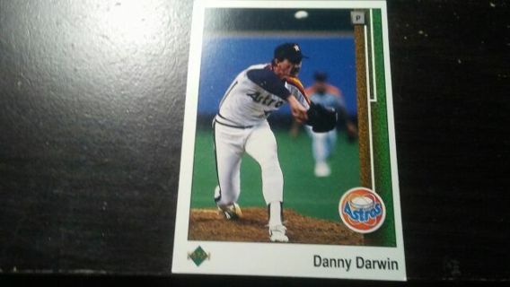 1989 UPPER DECK DANNY DARWIN HOUSTON ASTROS BASEBALL CARD# 97