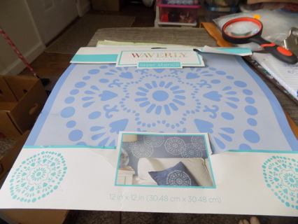 NIP # 2 Waverly Inspirations round doily stencil 12 x 12