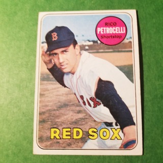 1969 - TOPPS EXMT - NRMT BASEBALL - CARD NO.  215 - RICO PETROCELLI  - RED SOX