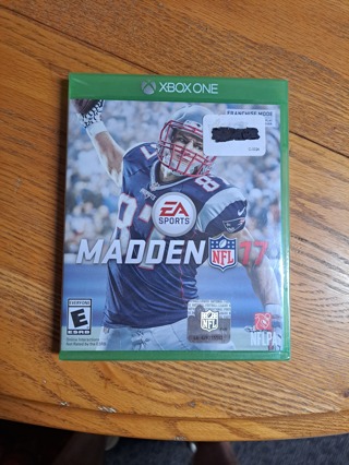 *Brand New In Package* Madden 17
