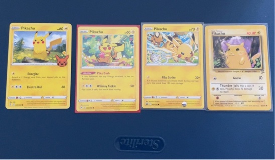 4x Pokémon pikachu cards