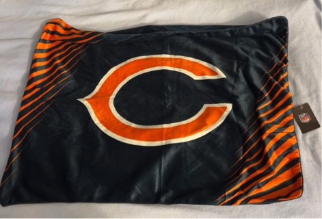 Brand New: NFL Official Merchandise Navy Blue and Orange Chicago Bears Velvet Pillow Cover 