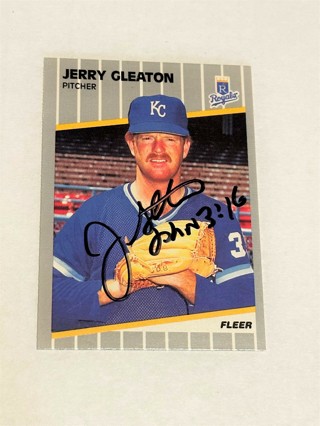 Autographed 1989 Fleer Baseball Card #282 Jerry Don Gleaton Kansas City Royals